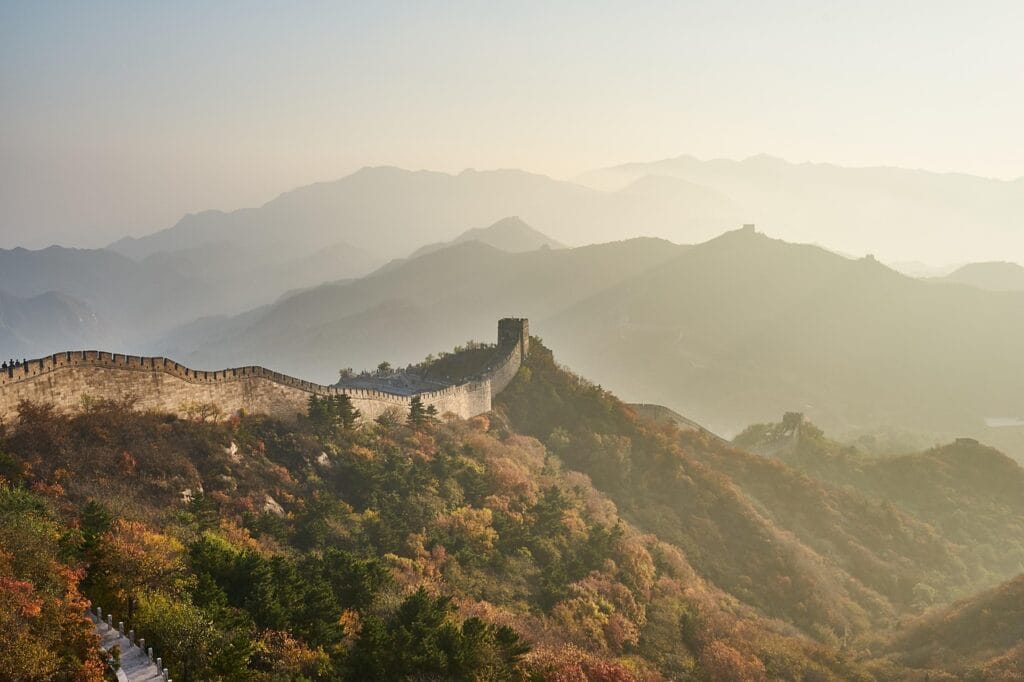 great wall of china 3022907 1280 - Farm & Leisure Tours